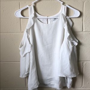 Open Shoulder Ruffled White Lightweight Top